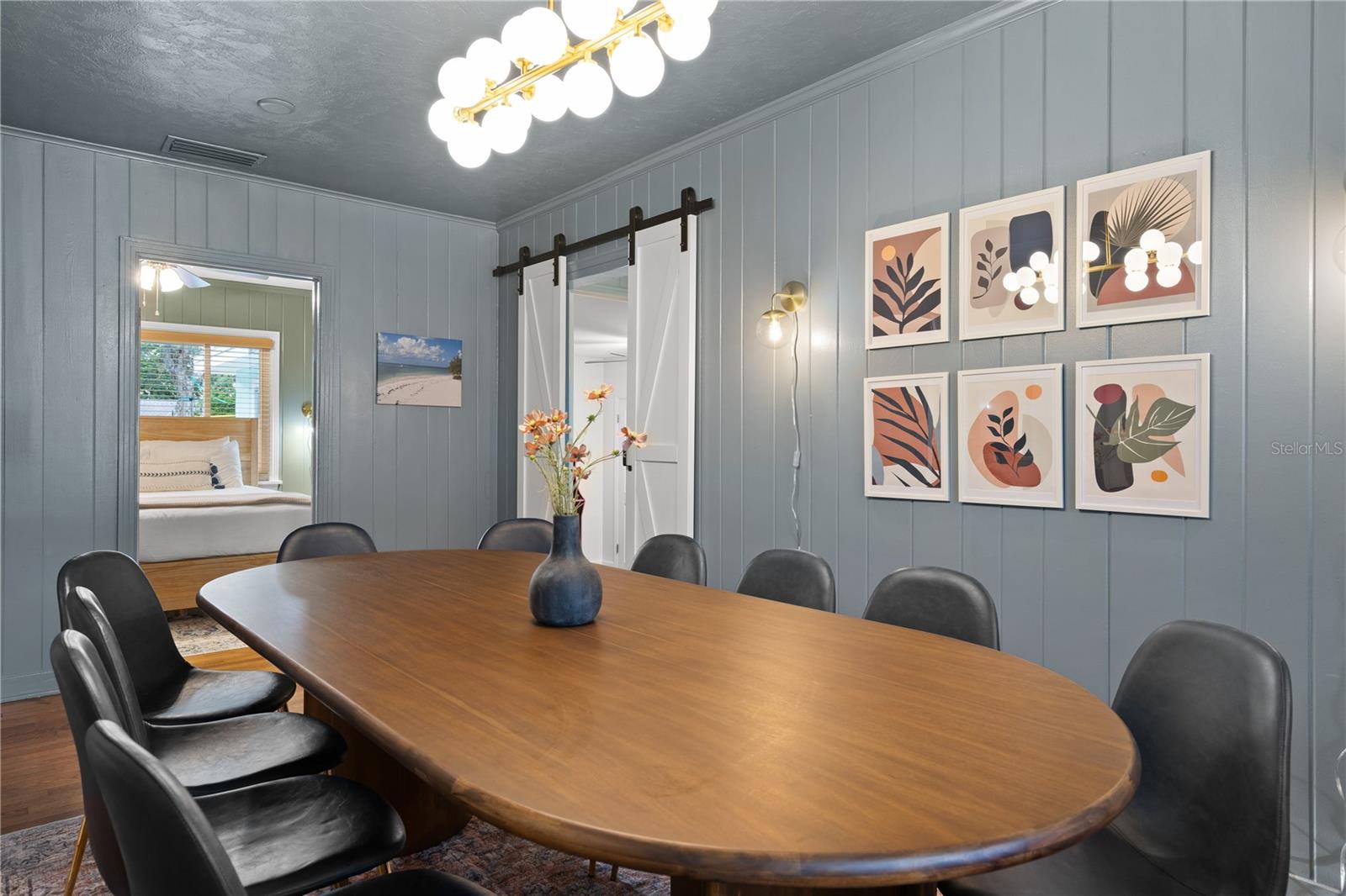 Image 13 of 29 For 704 59th Street Nw