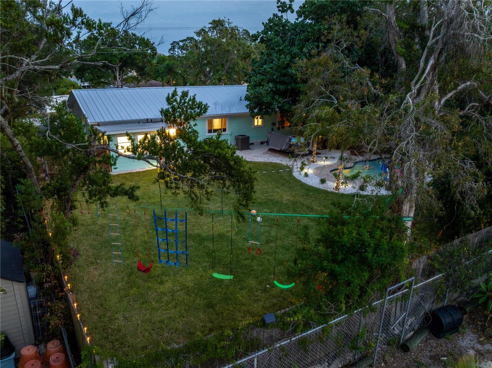 Image 3 of 29 For 704 59th Street Nw