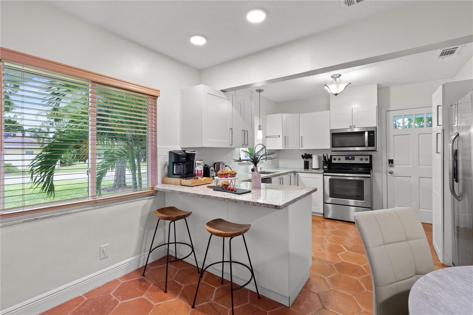 Image 9 of 29 For 704 59th Street Nw