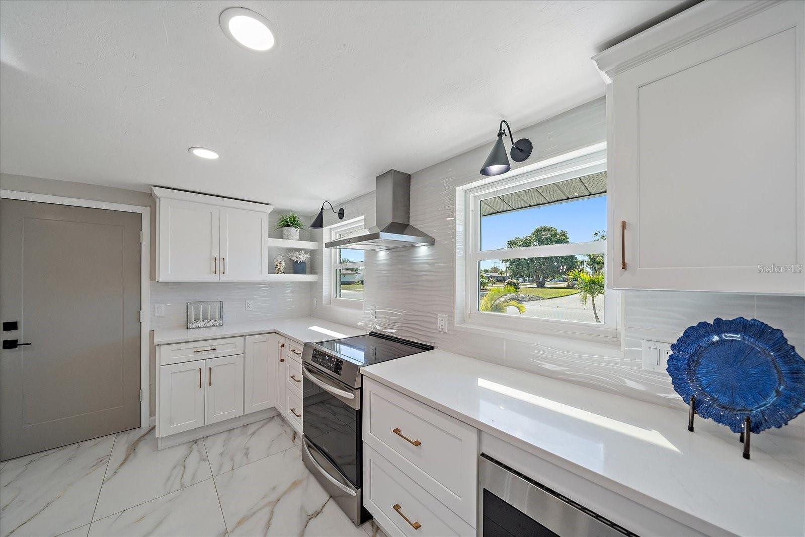 Image 12 of 61 For 3149 Homasassa Road