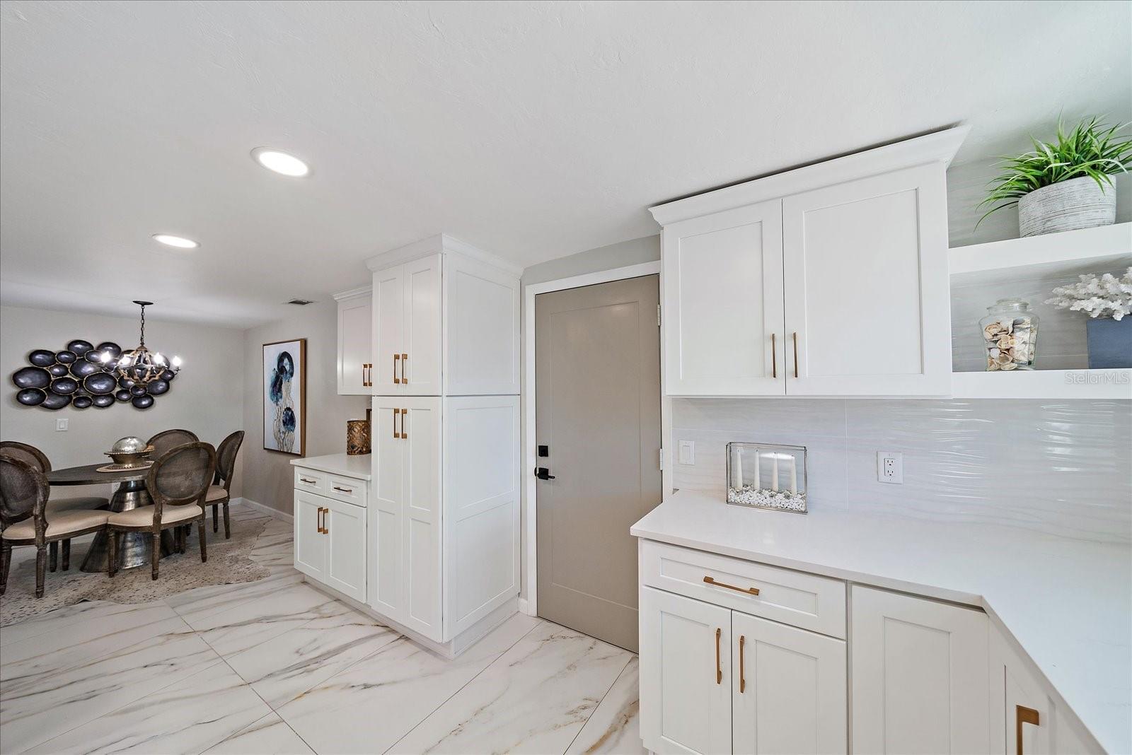 Image 13 of 61 For 3149 Homasassa Road