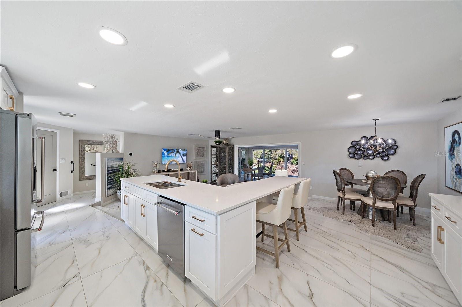 Image 14 of 61 For 3149 Homasassa Road