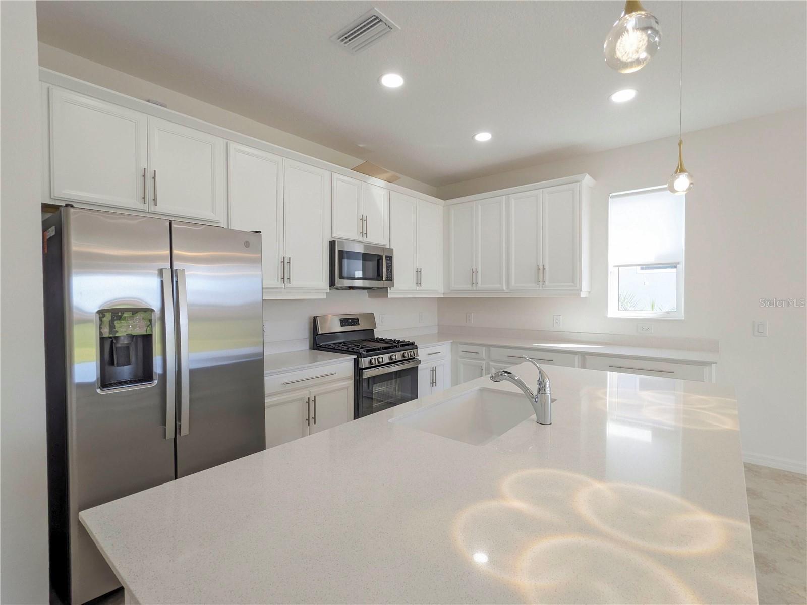 Image 7 of 49 For 8125 Sternway Road