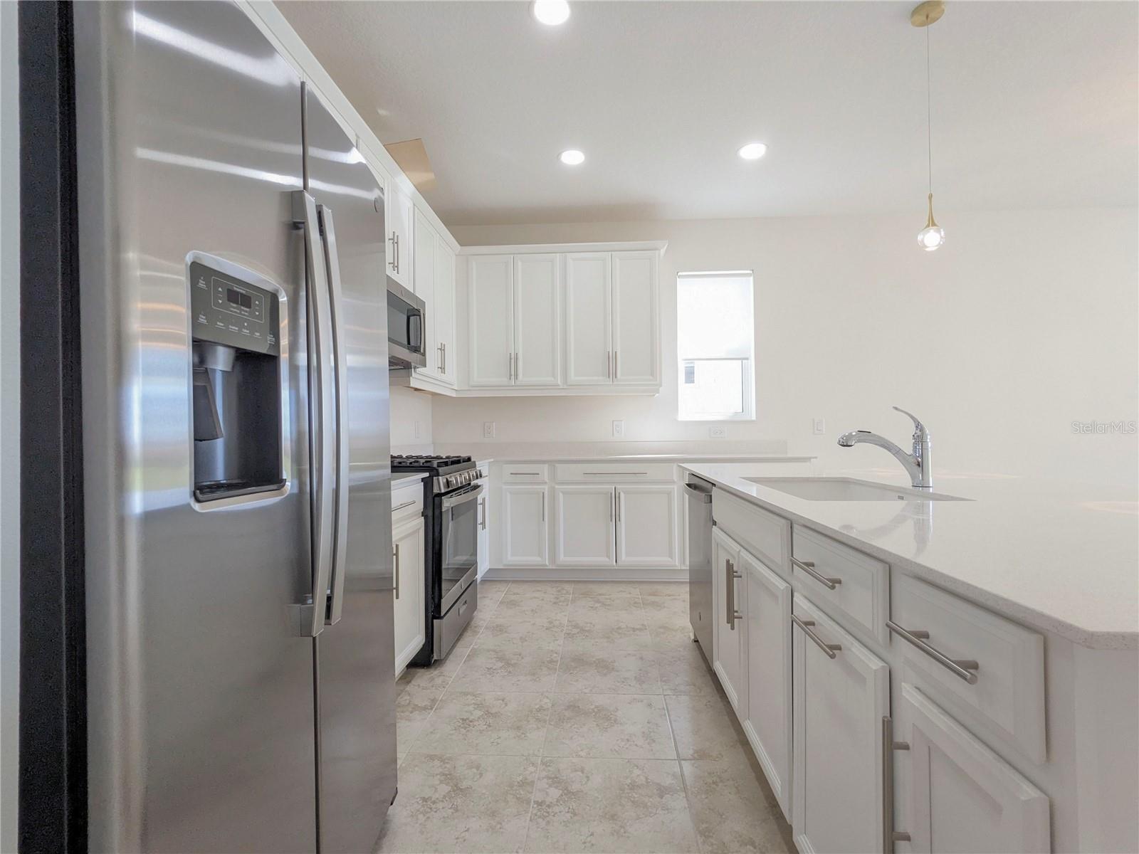 Image 8 of 49 For 8125 Sternway Road