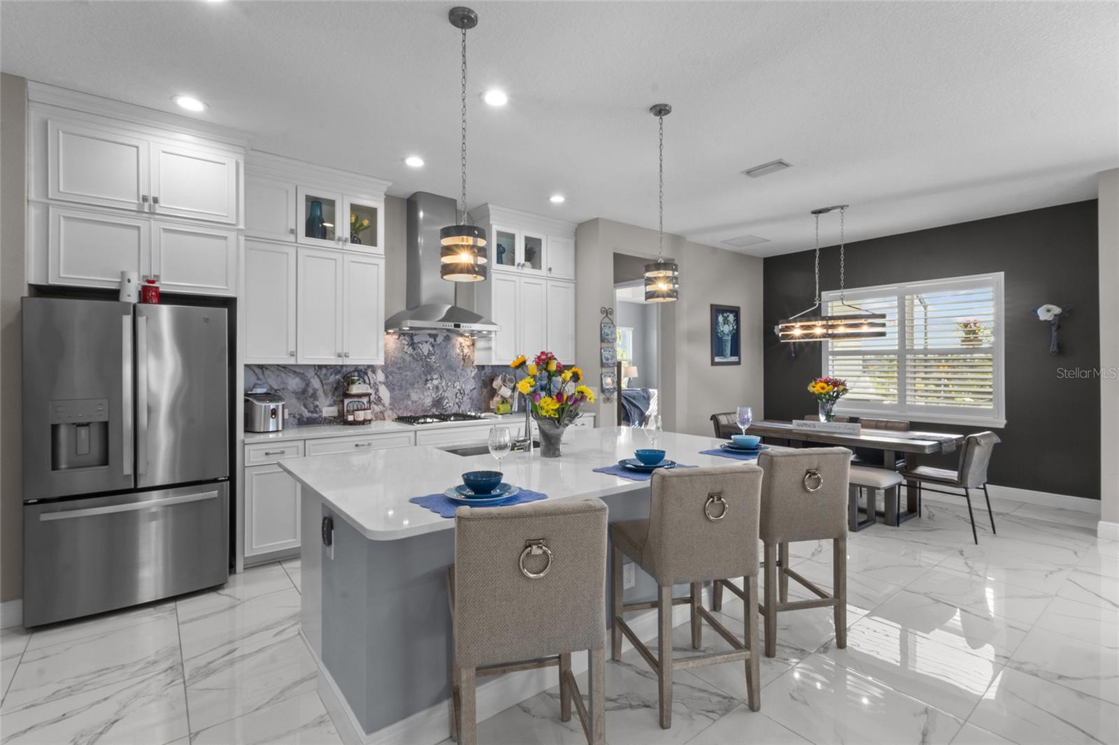 Image 10 of 39 For 13732 Old Creek Court