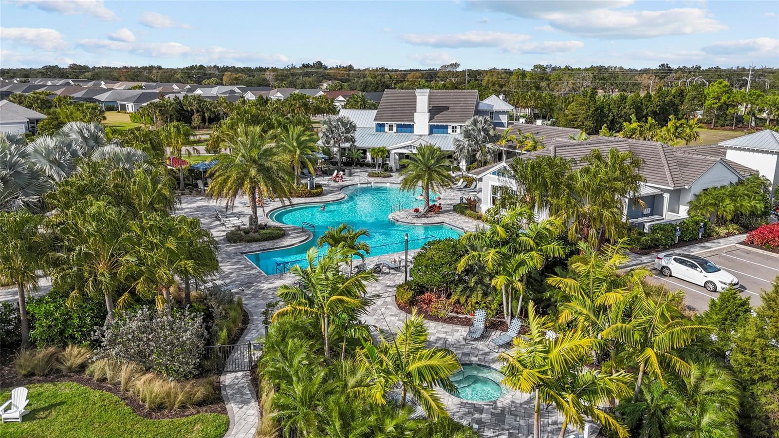 Image 33 of 39 For 13732 Old Creek Court