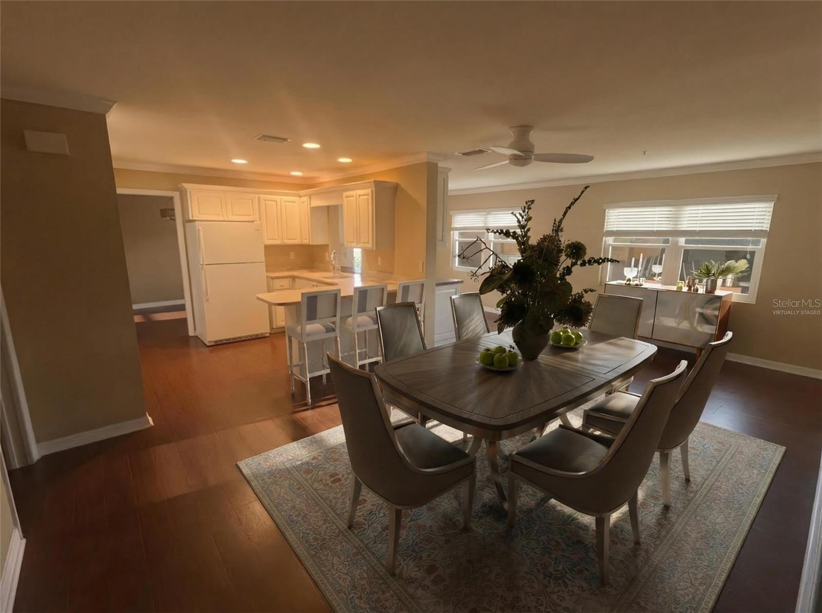 Image 23 of 27 For 9 Dover Drive