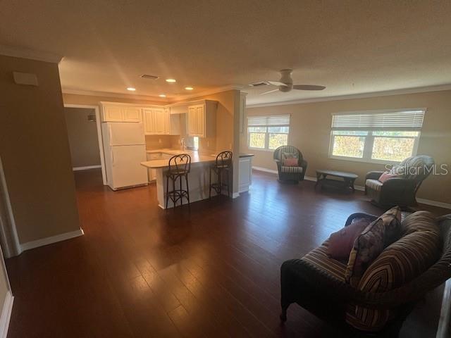 Image 24 of 27 For 9 Dover Drive