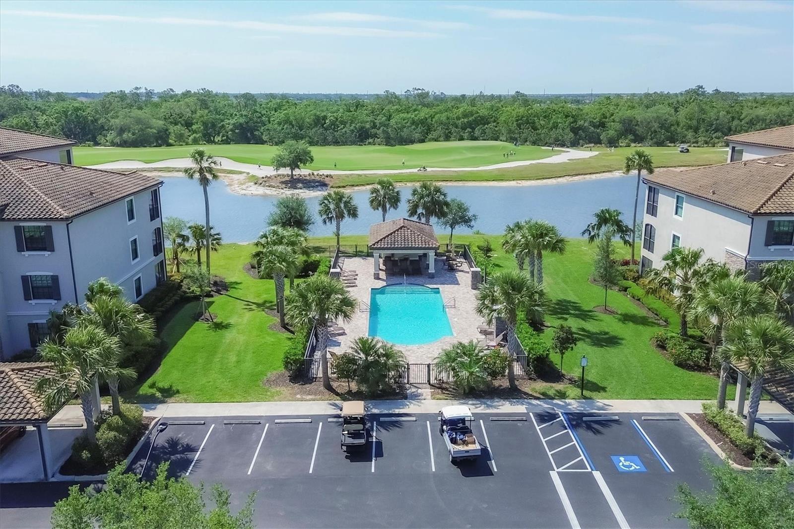 Image 25 of 61 For 17108 Vardon Terrace 105