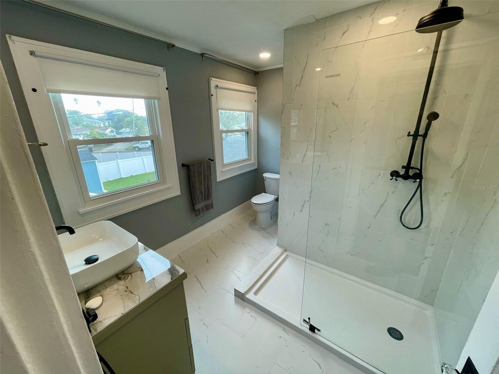 Image 25 of 53 For 3953 Arkansas Ave Ne