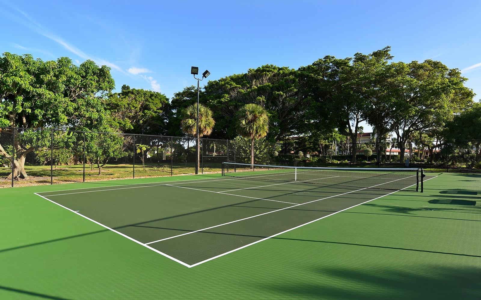 Image 21 of 22 For 4835 Gulf Of Mexico Drive 106