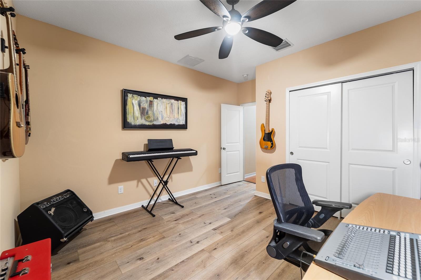 Image 39 of 61 For 5832 Arbor Wood Court