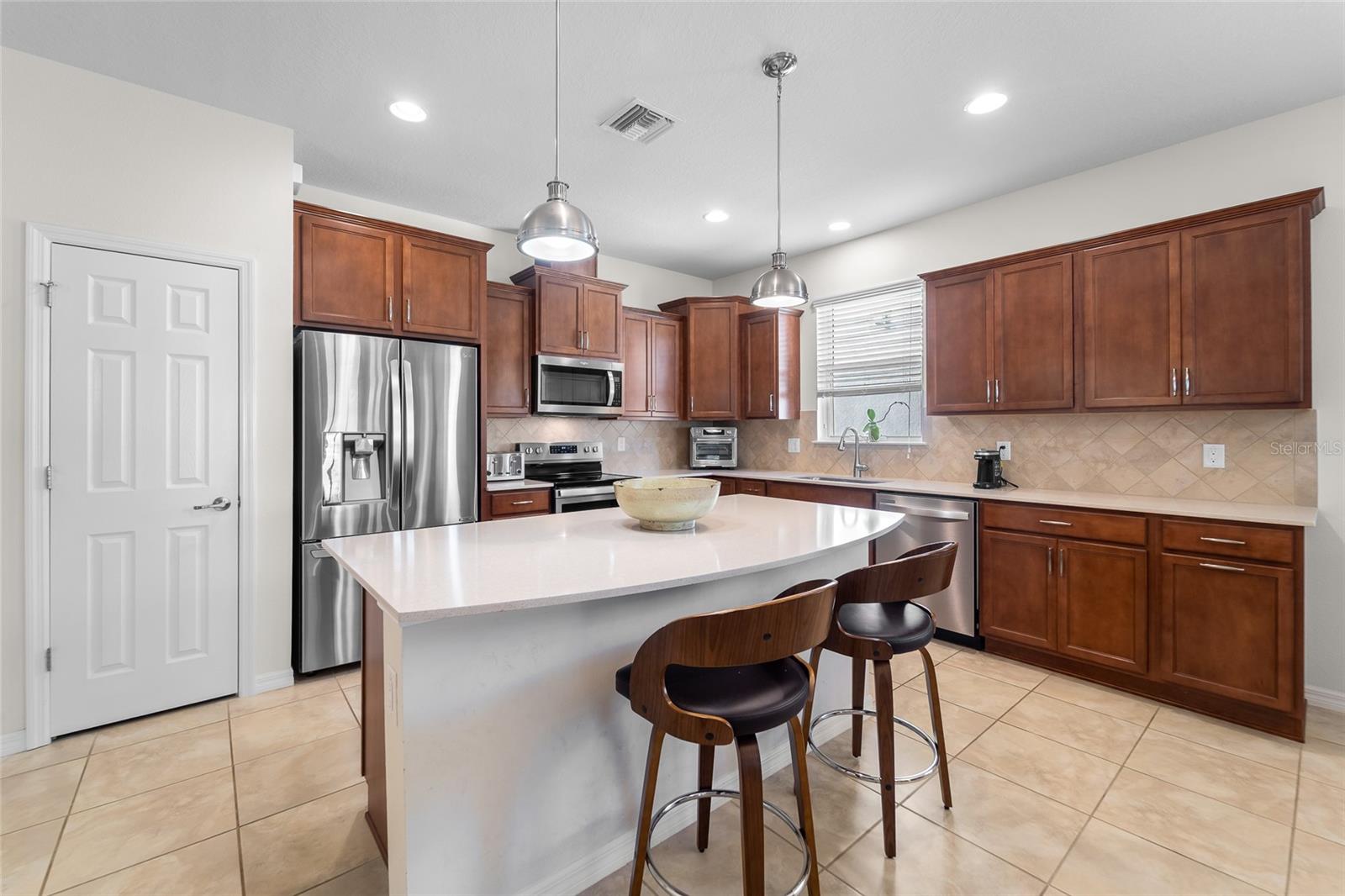 Image 4 of 30 For 6306 Kenava Loop