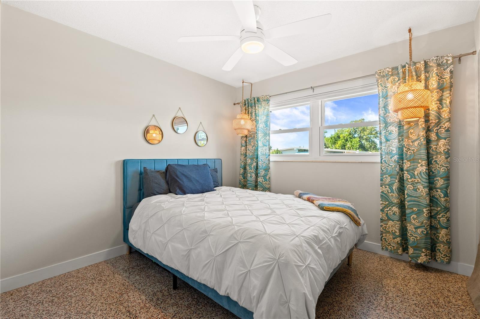 Image 19 of 54 For 6227 Columbia Drive