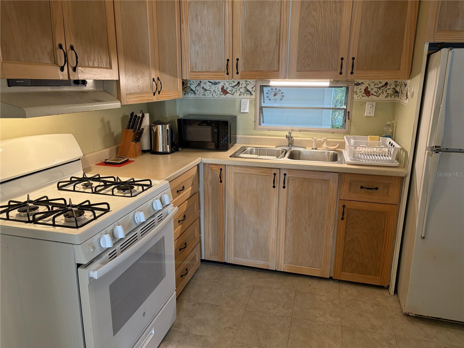 Image 15 of 89 For 5268 Boca Raton Avenue