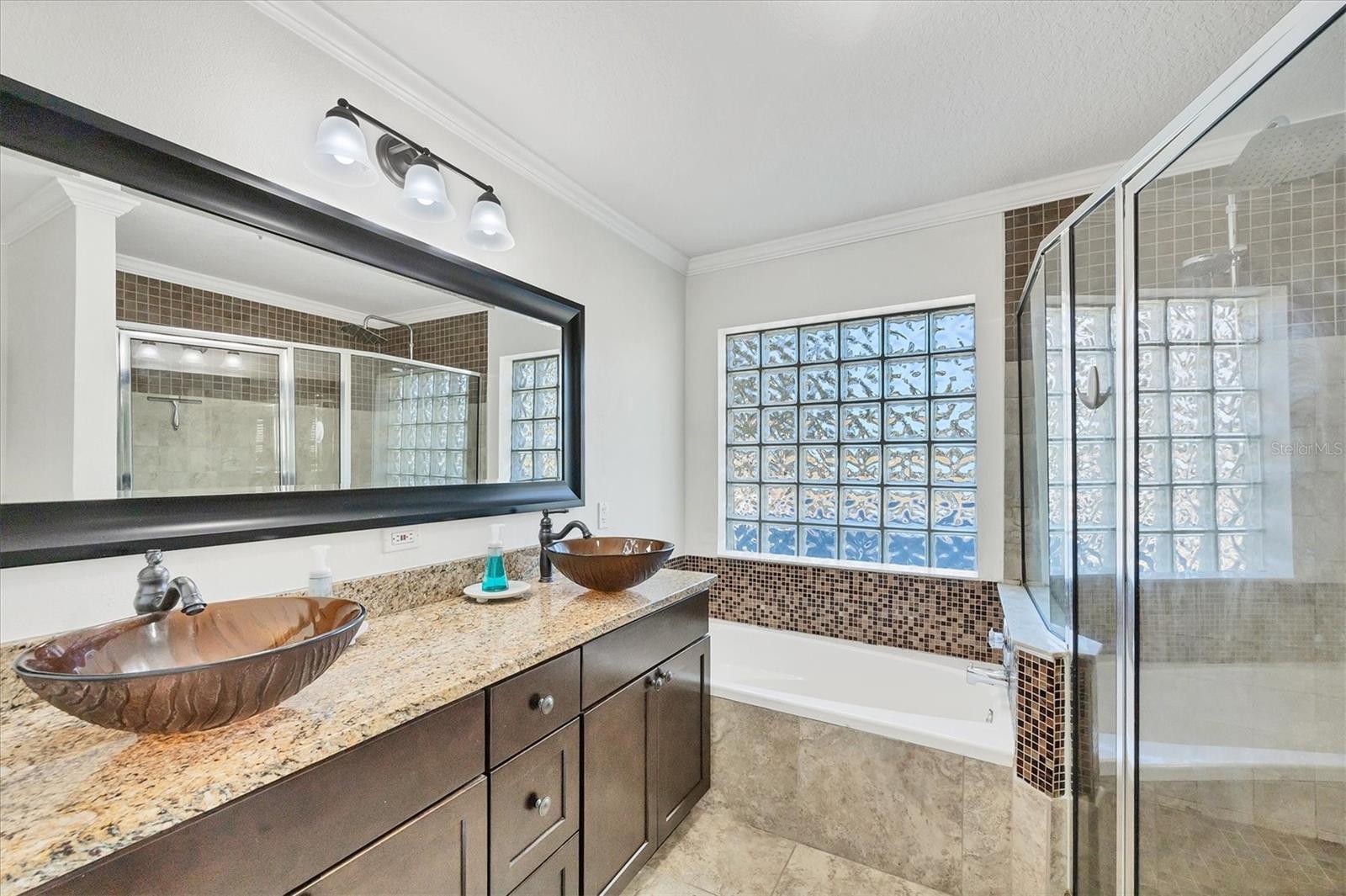 Image 17 of 42 For 5334 San Jose Drive