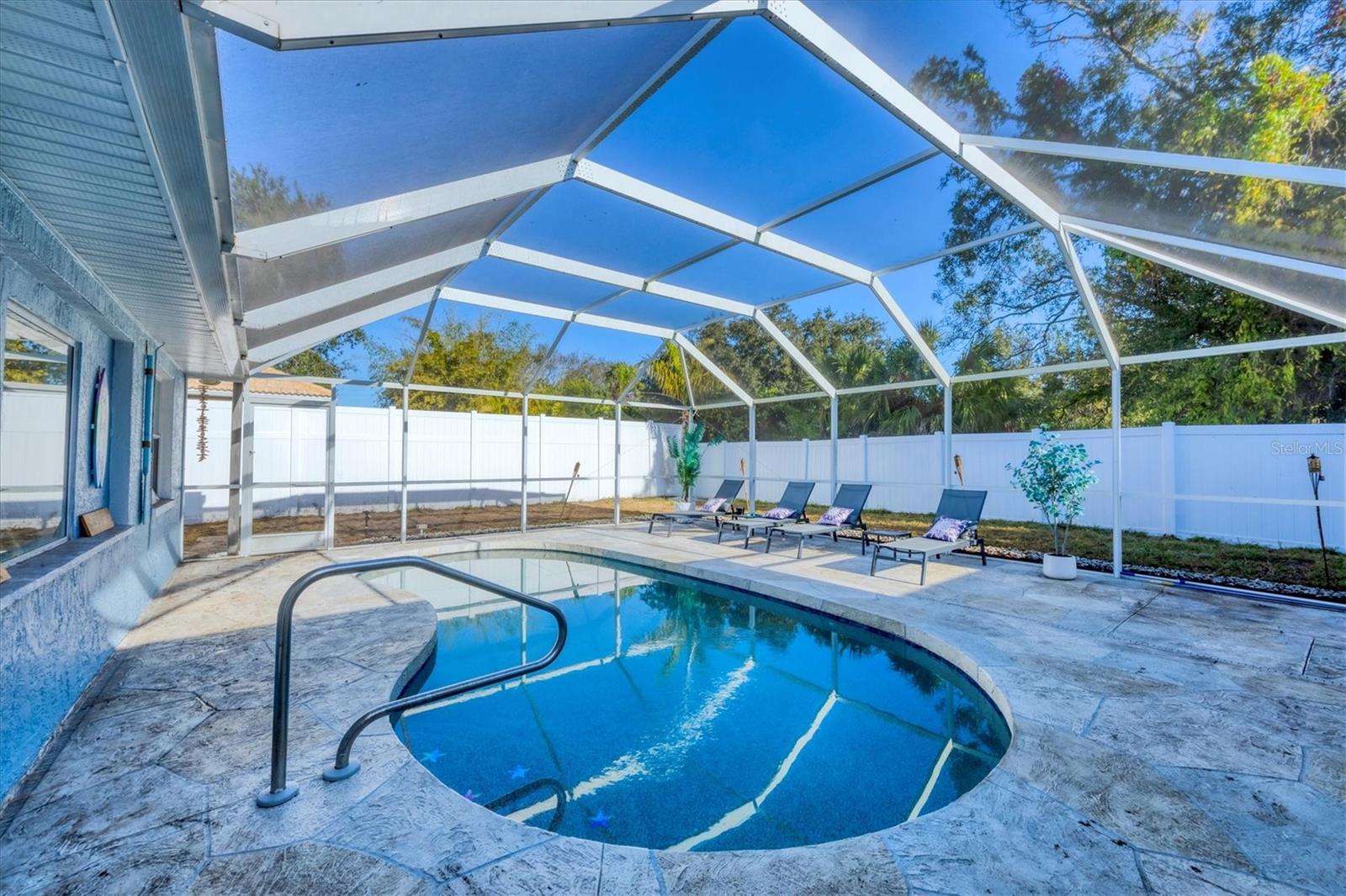 Image 30 of 42 For 5334 San Jose Drive