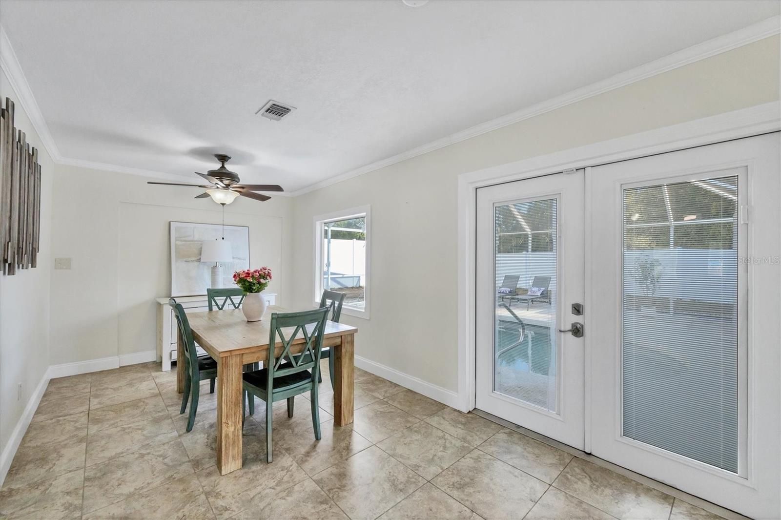 Image 7 of 42 For 5334 San Jose Drive