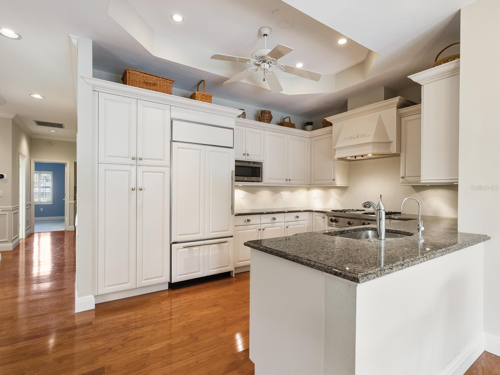 Image 18 of 44 For 4348 Highland Oaks Circle