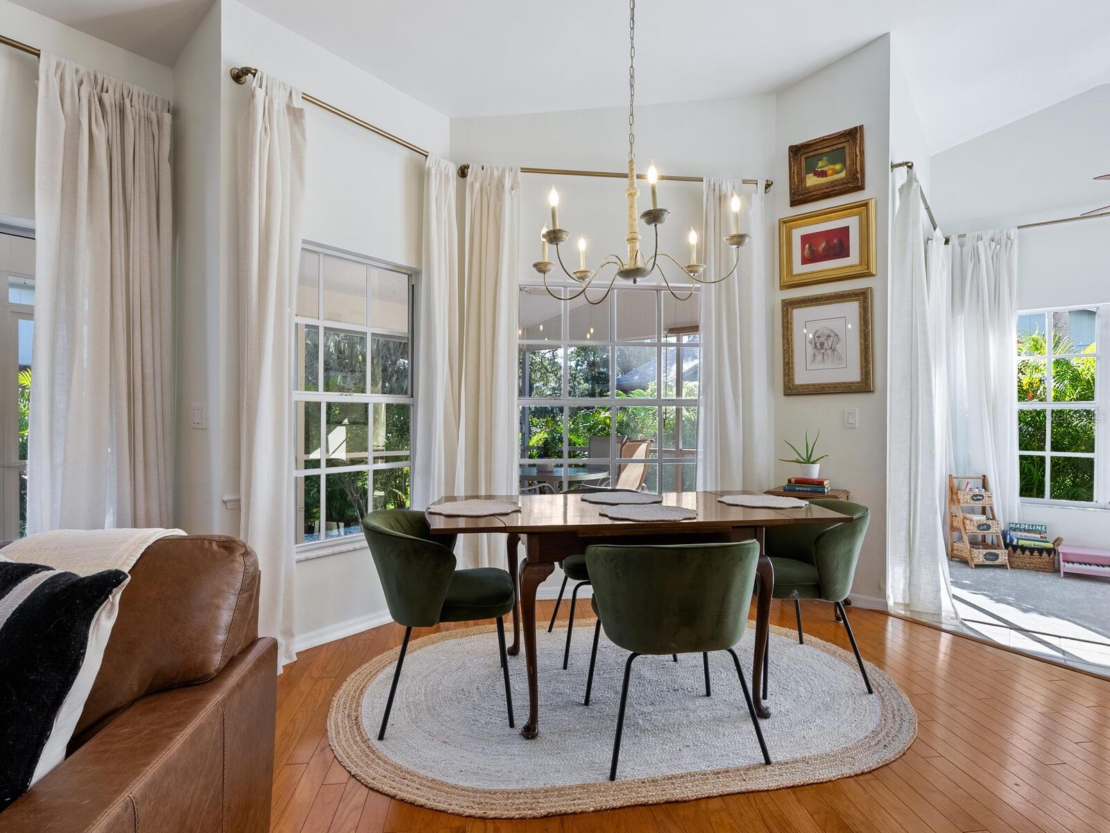 Image 7 of 26 For 4496 Trails Drive