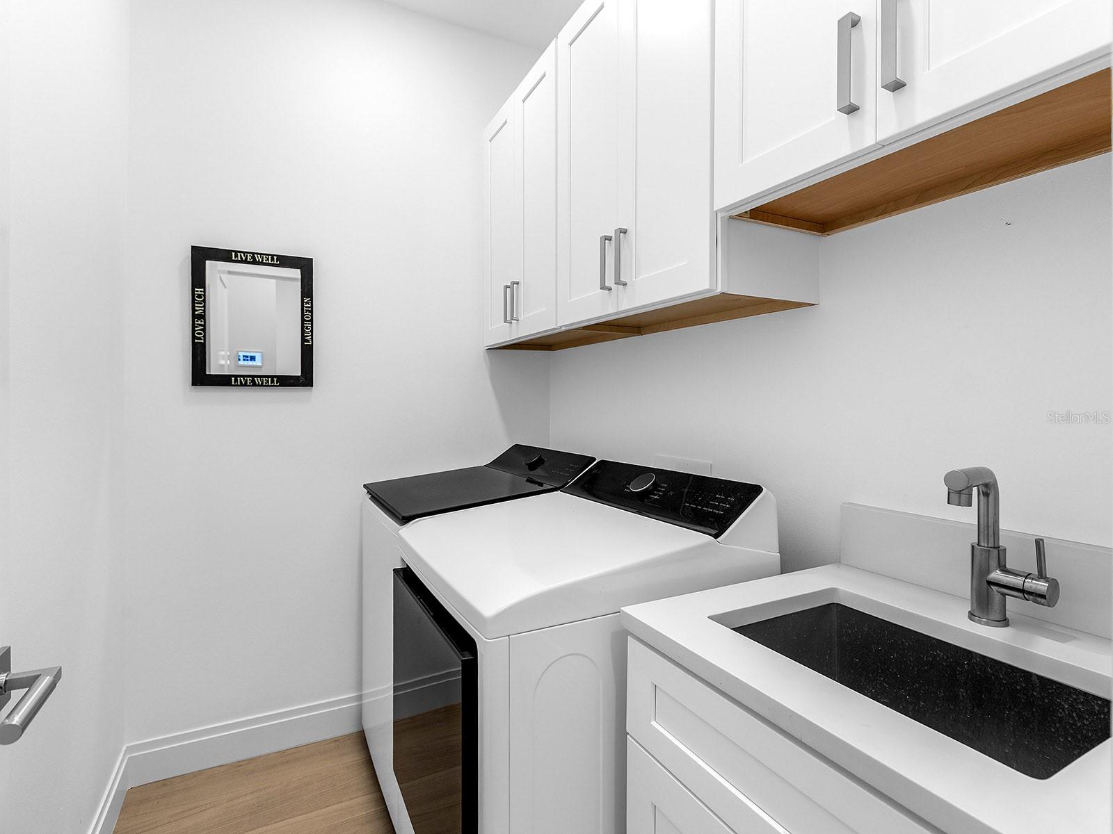 Image 32 of 45 For 4022 Penshurst Park