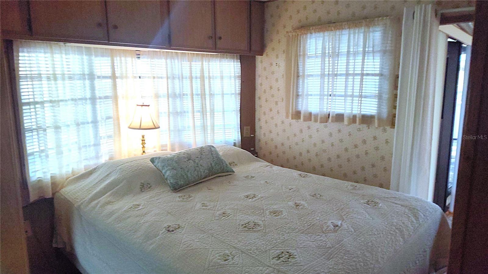 Image 11 of 16 For 3300 26th Avenue E 42