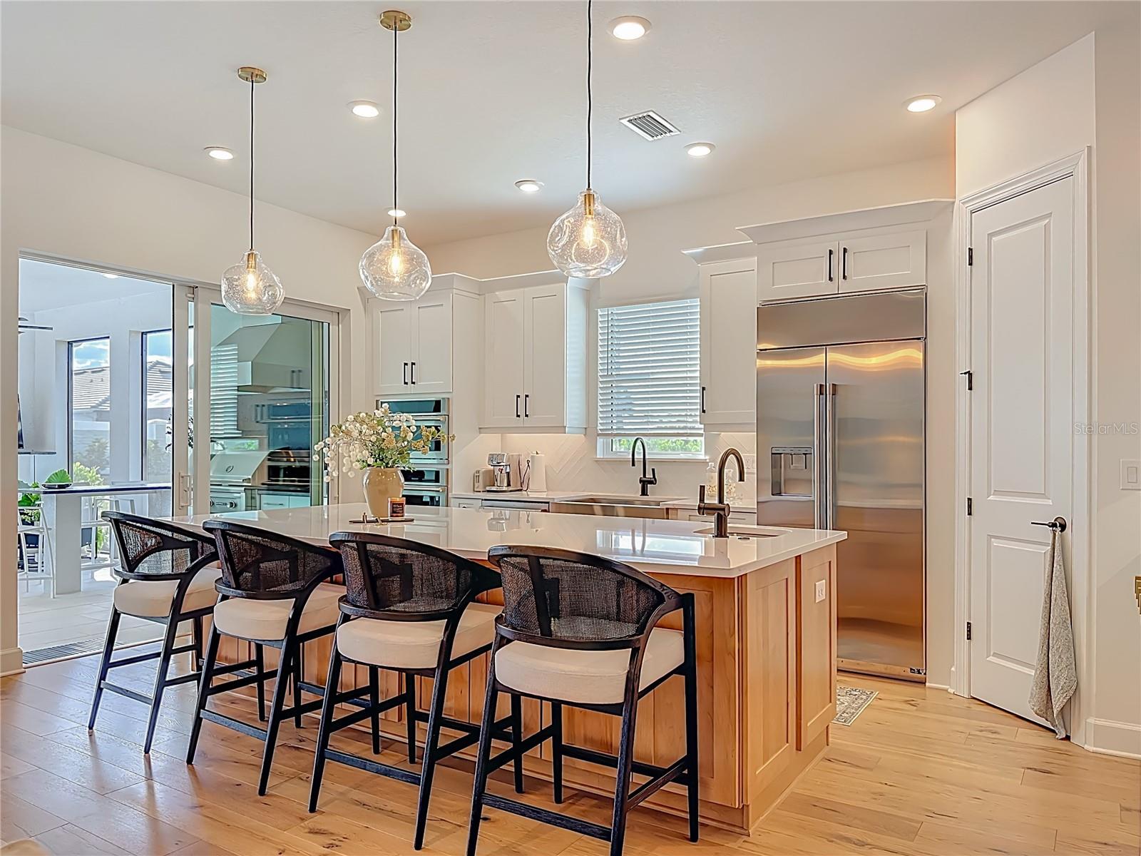 Image 12 of 88 For 16306 Isola Pl