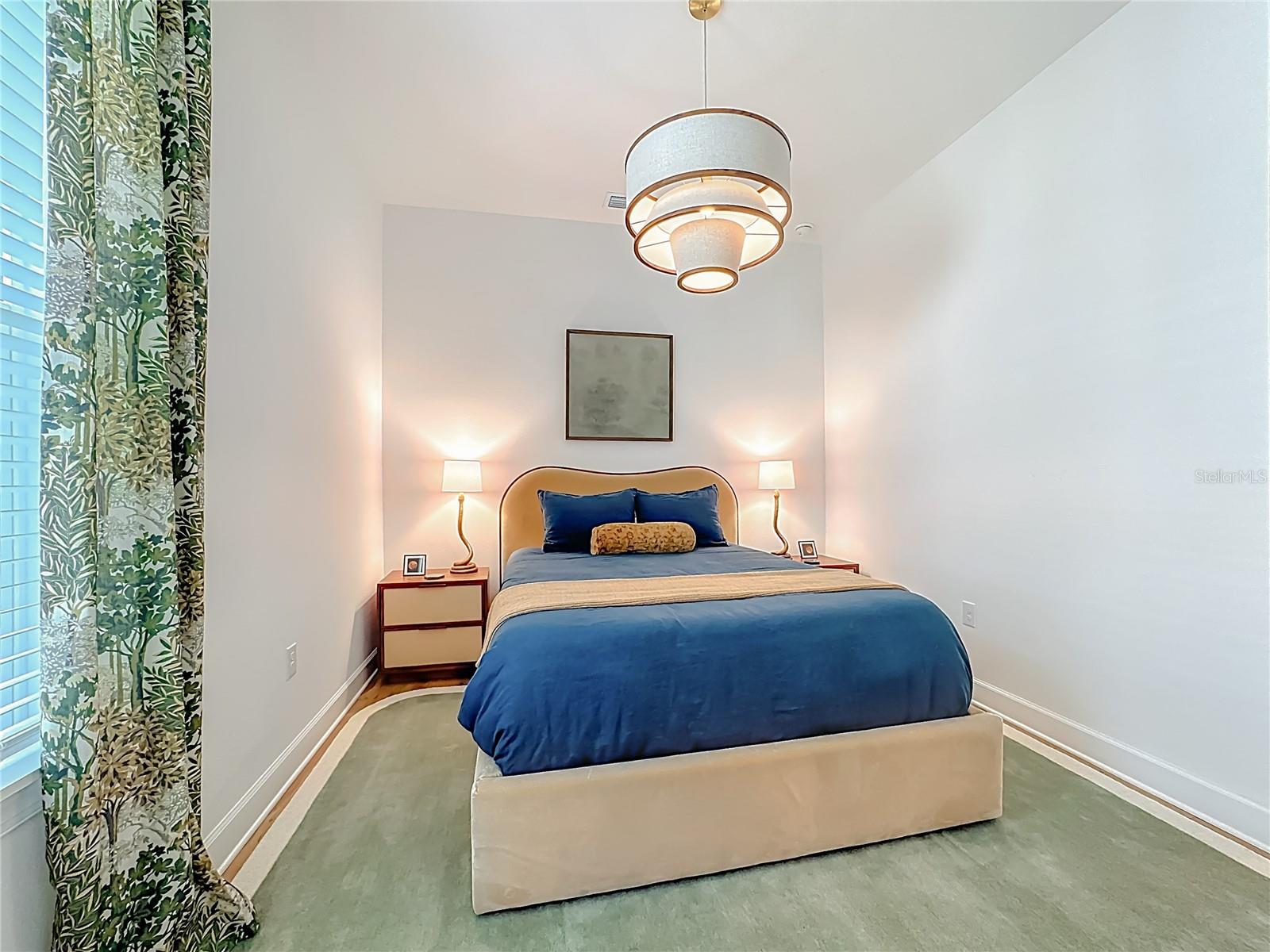 Image 37 of 88 For 16306 Isola Pl