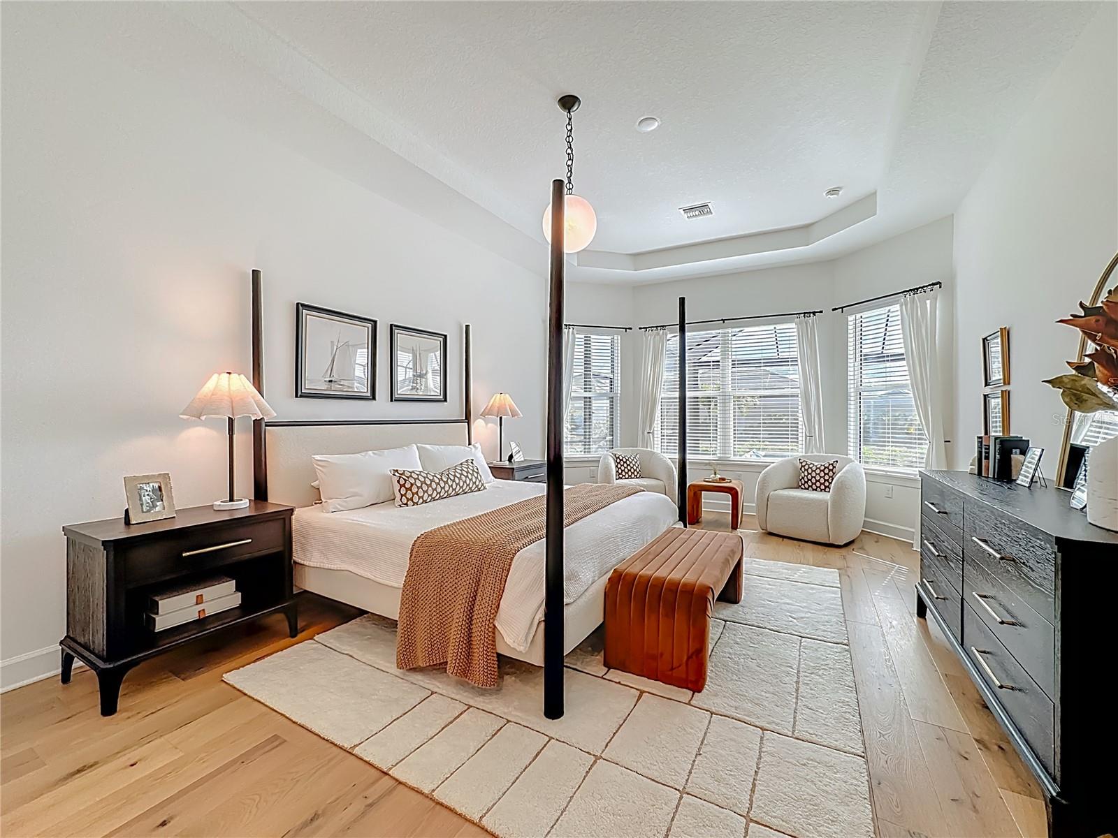 Image 46 of 88 For 16306 Isola Pl