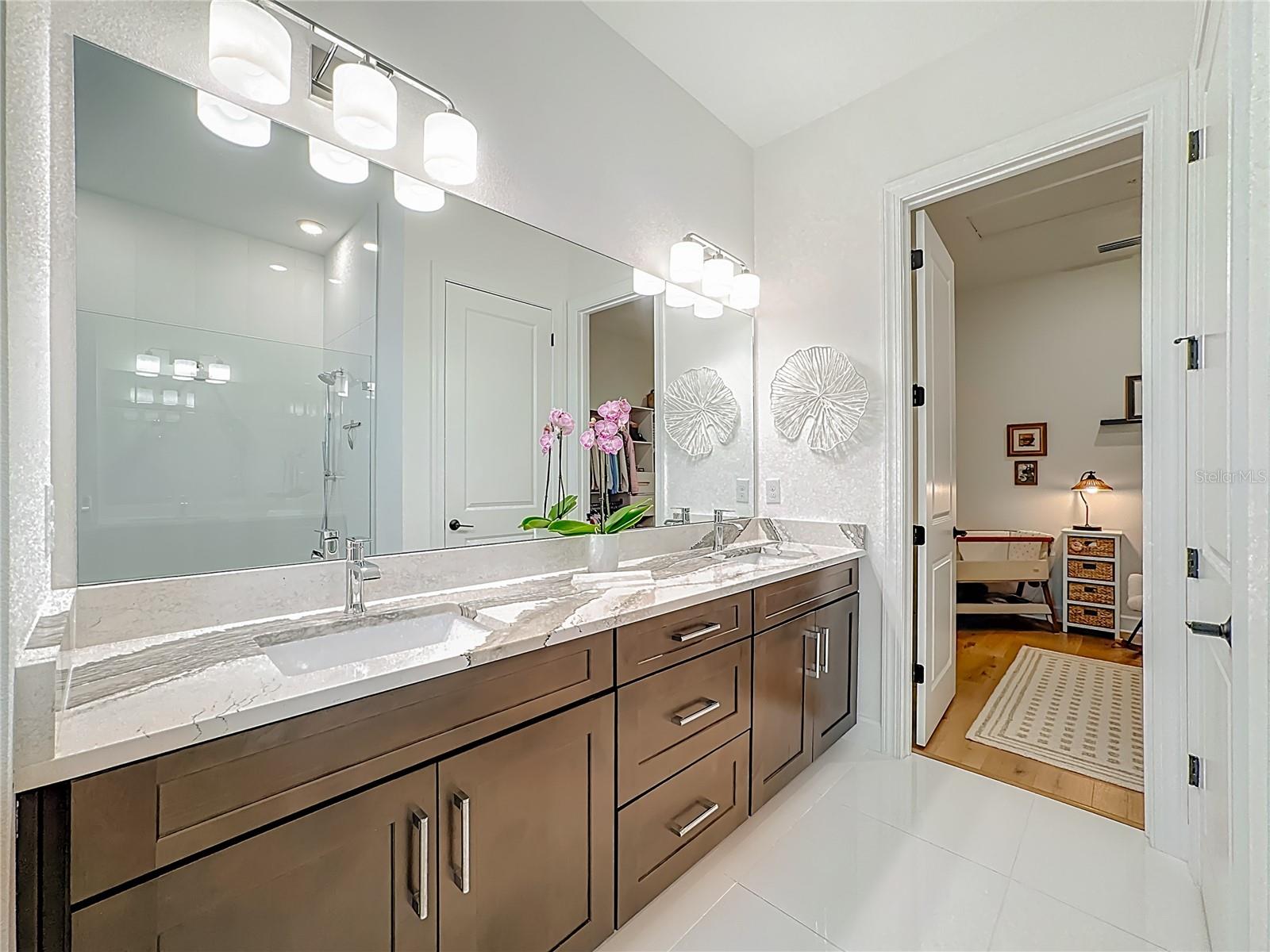 Image 50 of 88 For 16306 Isola Pl