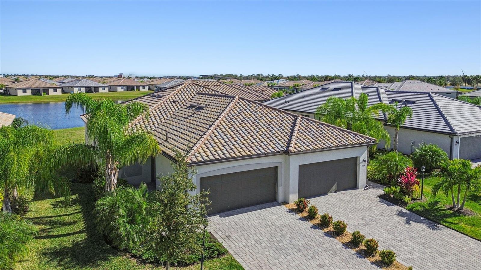 Image 30 of 51 For 5433 Mystic Water Cove