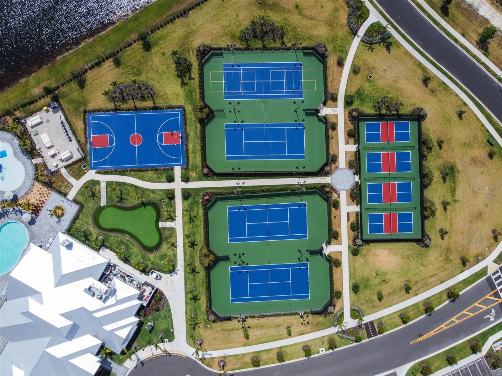 Image 36 of 51 For 5433 Mystic Water Cove