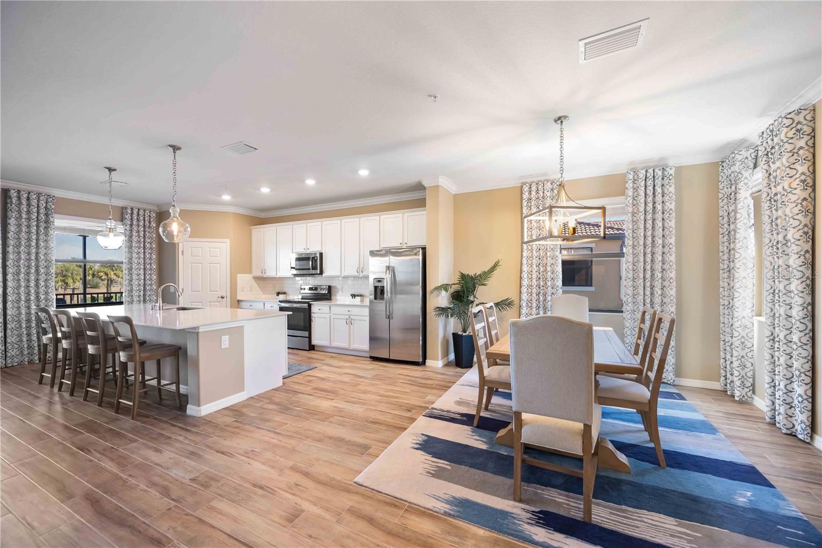 Image 12 of 92 For 10788 Tarflower Drive 202