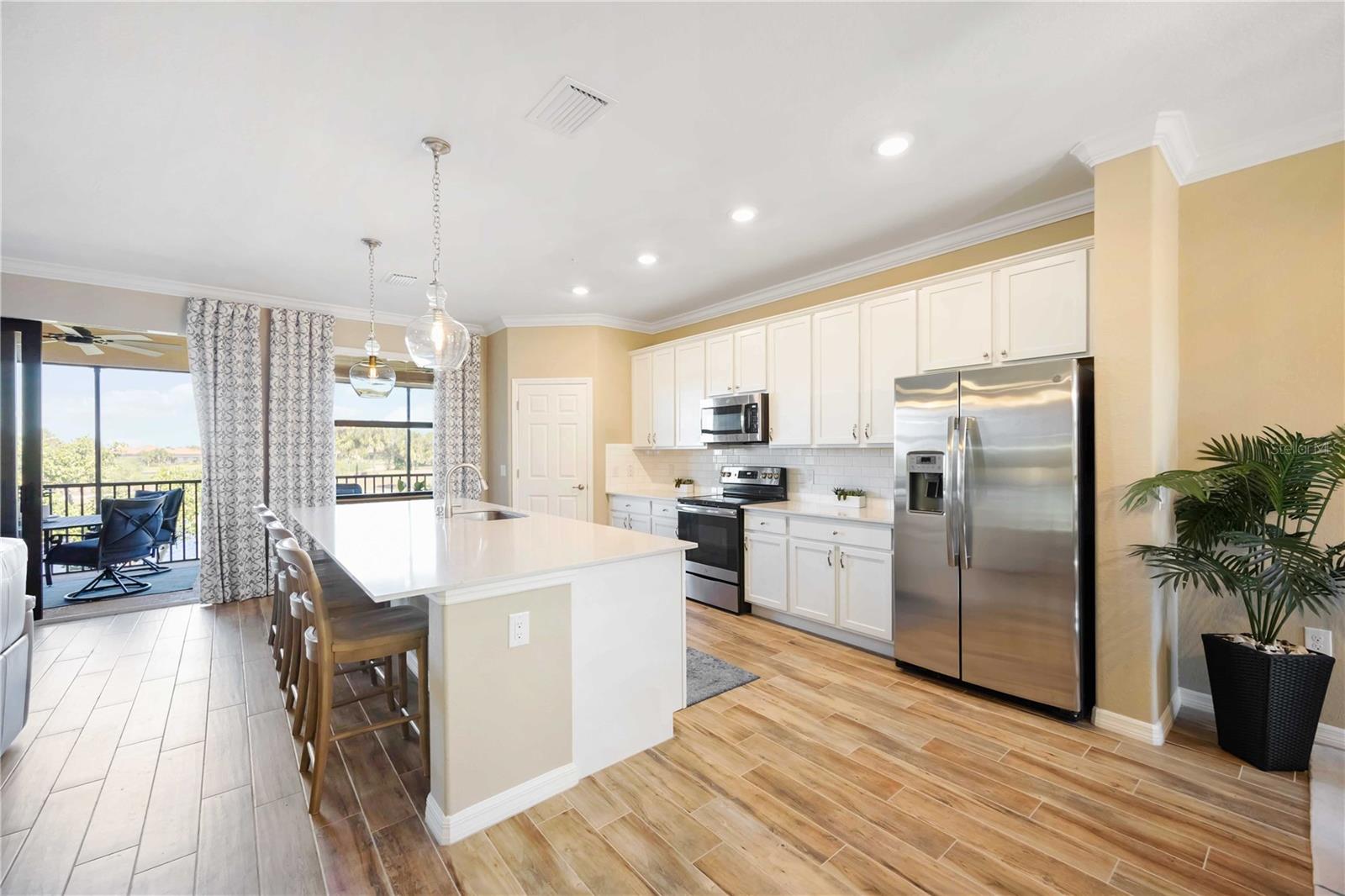 Image 17 of 92 For 10788 Tarflower Drive 202