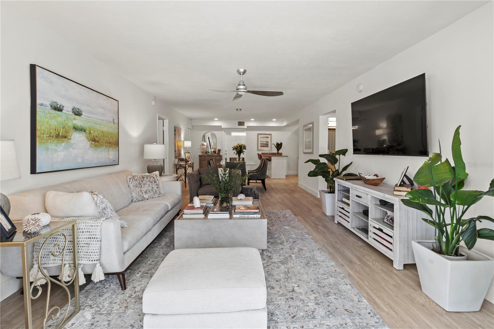 Image 14 of 48 For 1055 Peppertree Drive 102aa