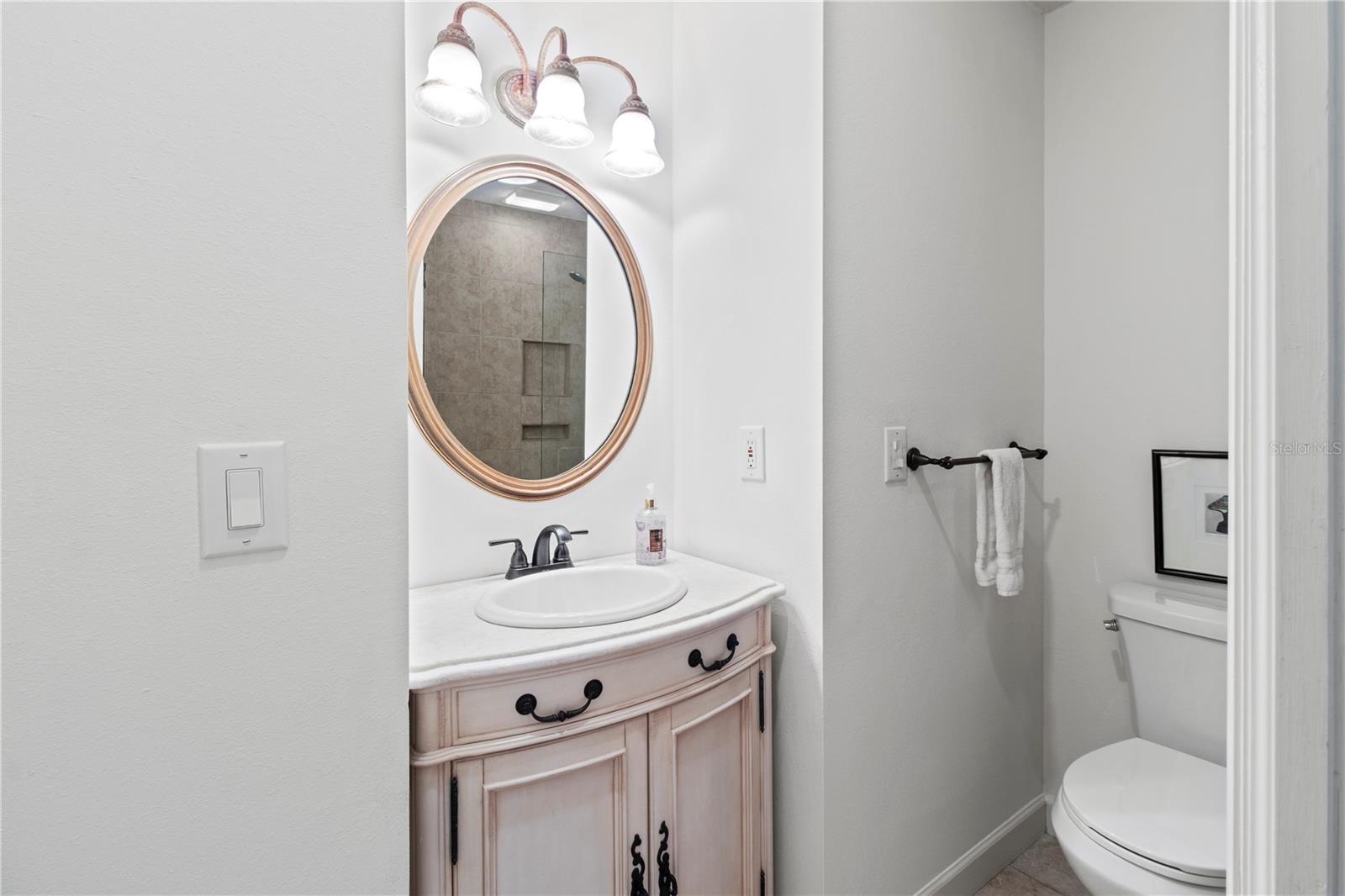 Image 22 of 48 For 1055 Peppertree Drive 102aa