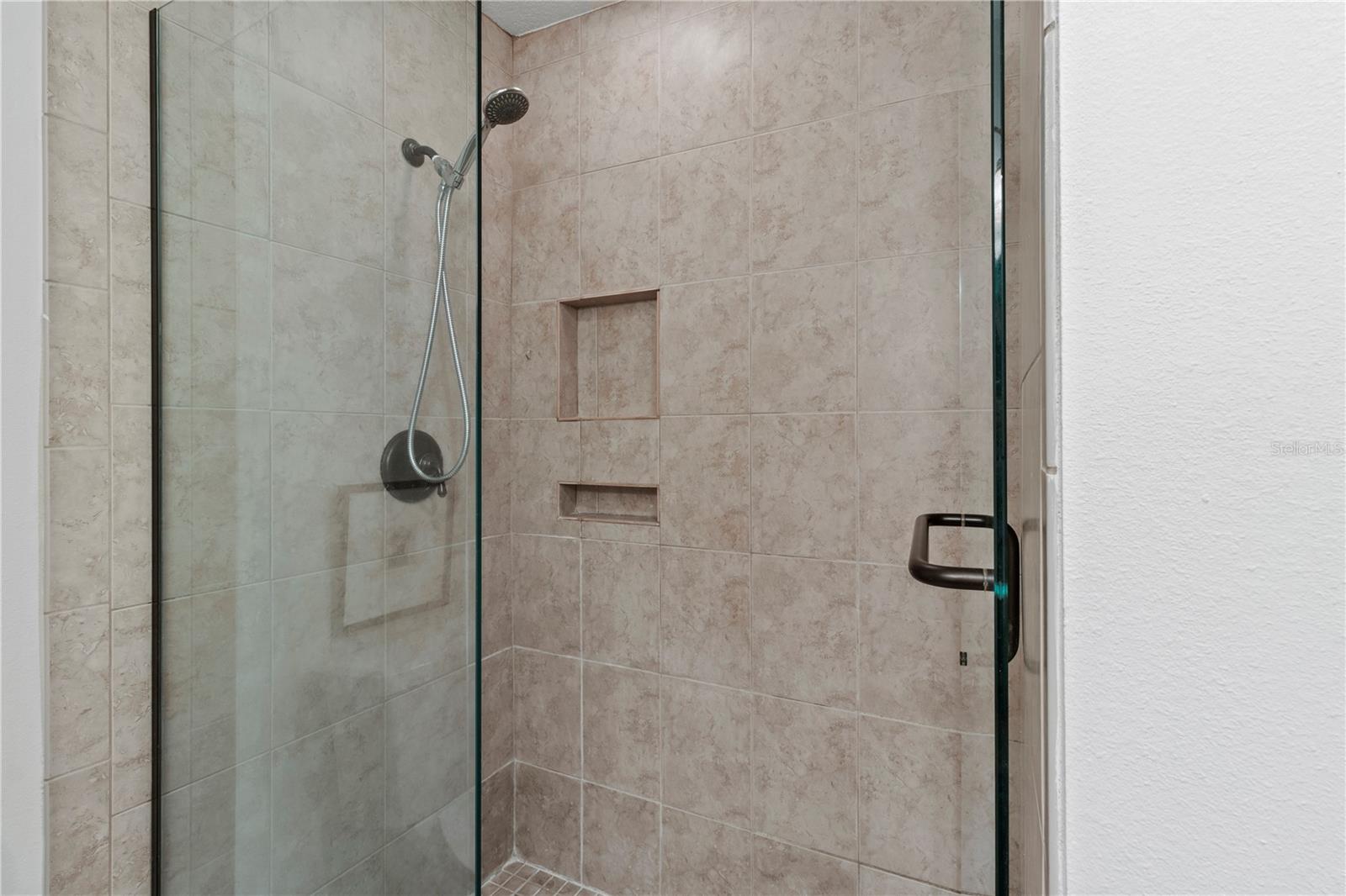 Image 23 of 48 For 1055 Peppertree Drive 102aa