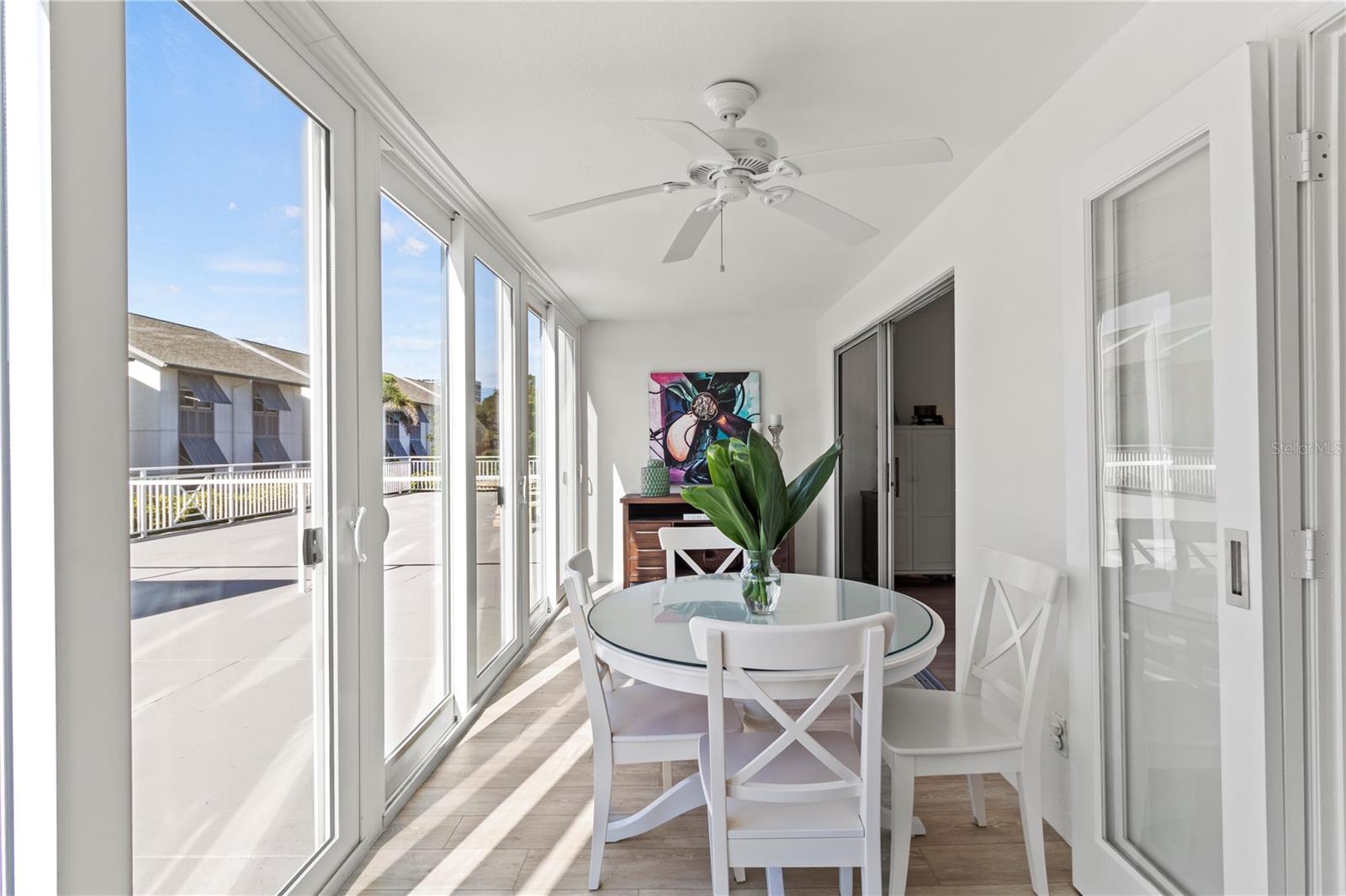 Image 28 of 48 For 1055 Peppertree Drive 102aa