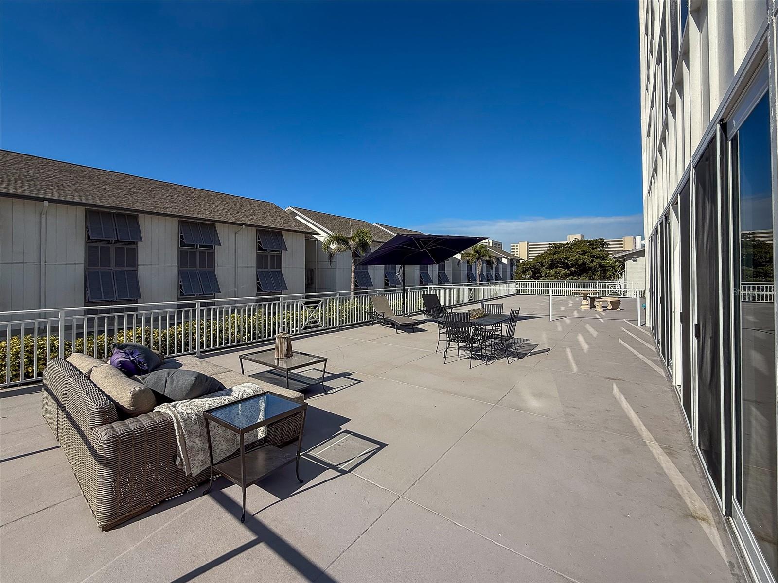 Image 37 of 48 For 1055 Peppertree Drive 102aa