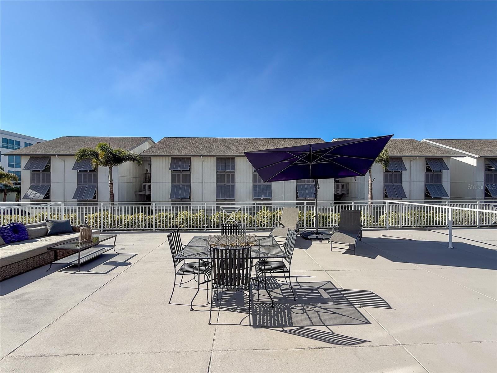 Image 40 of 48 For 1055 Peppertree Drive 102aa