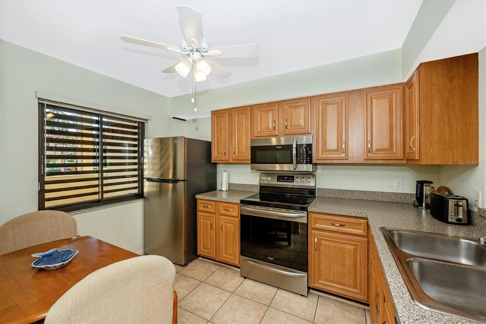 Image 2 of 65 For 5219 Lake Village Drive 21