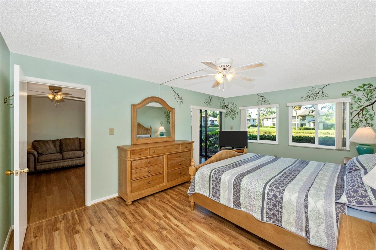 Image 23 of 65 For 5219 Lake Village Drive 21