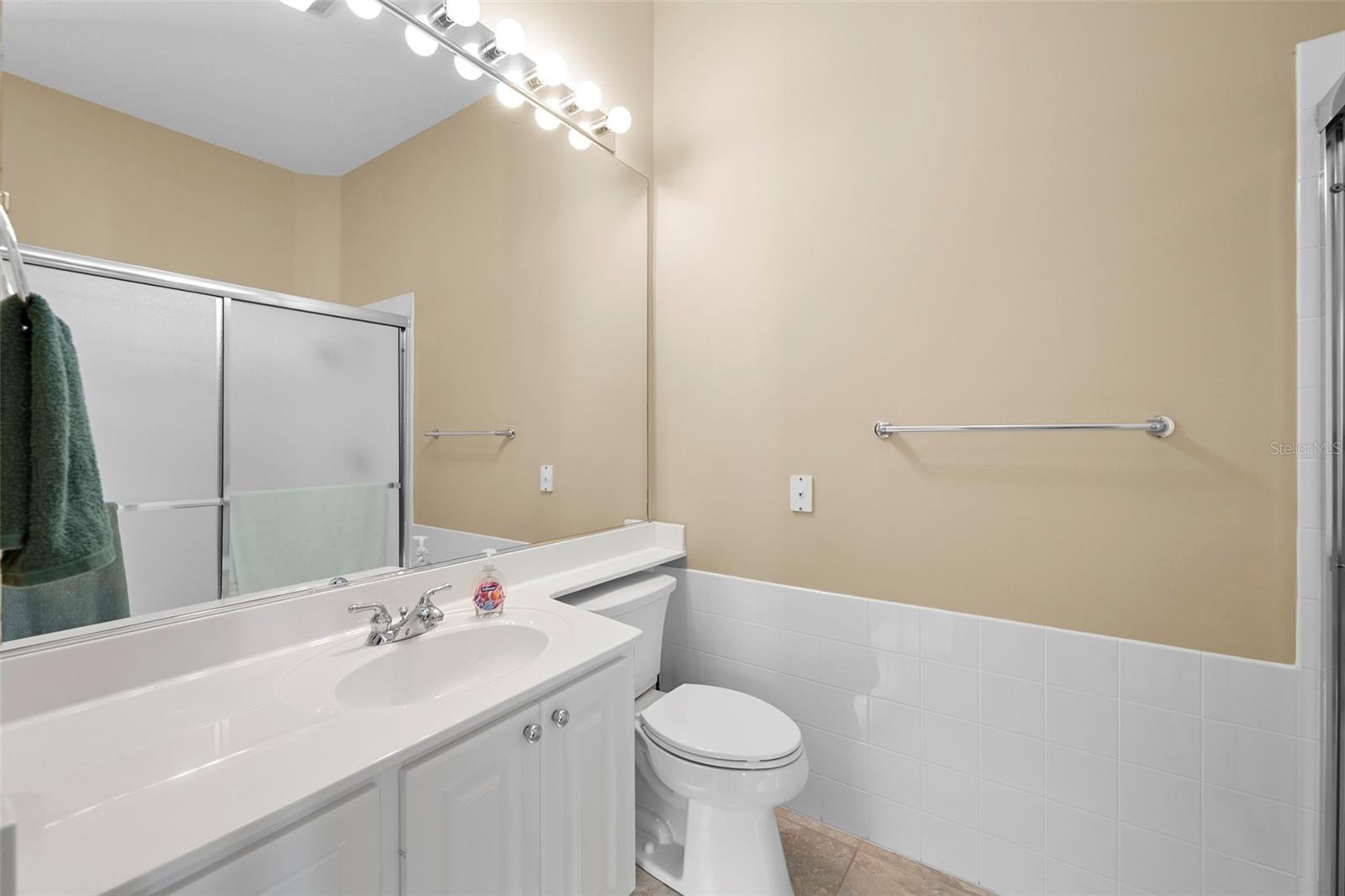 Image 16 of 64 For 7662 Uliva Way