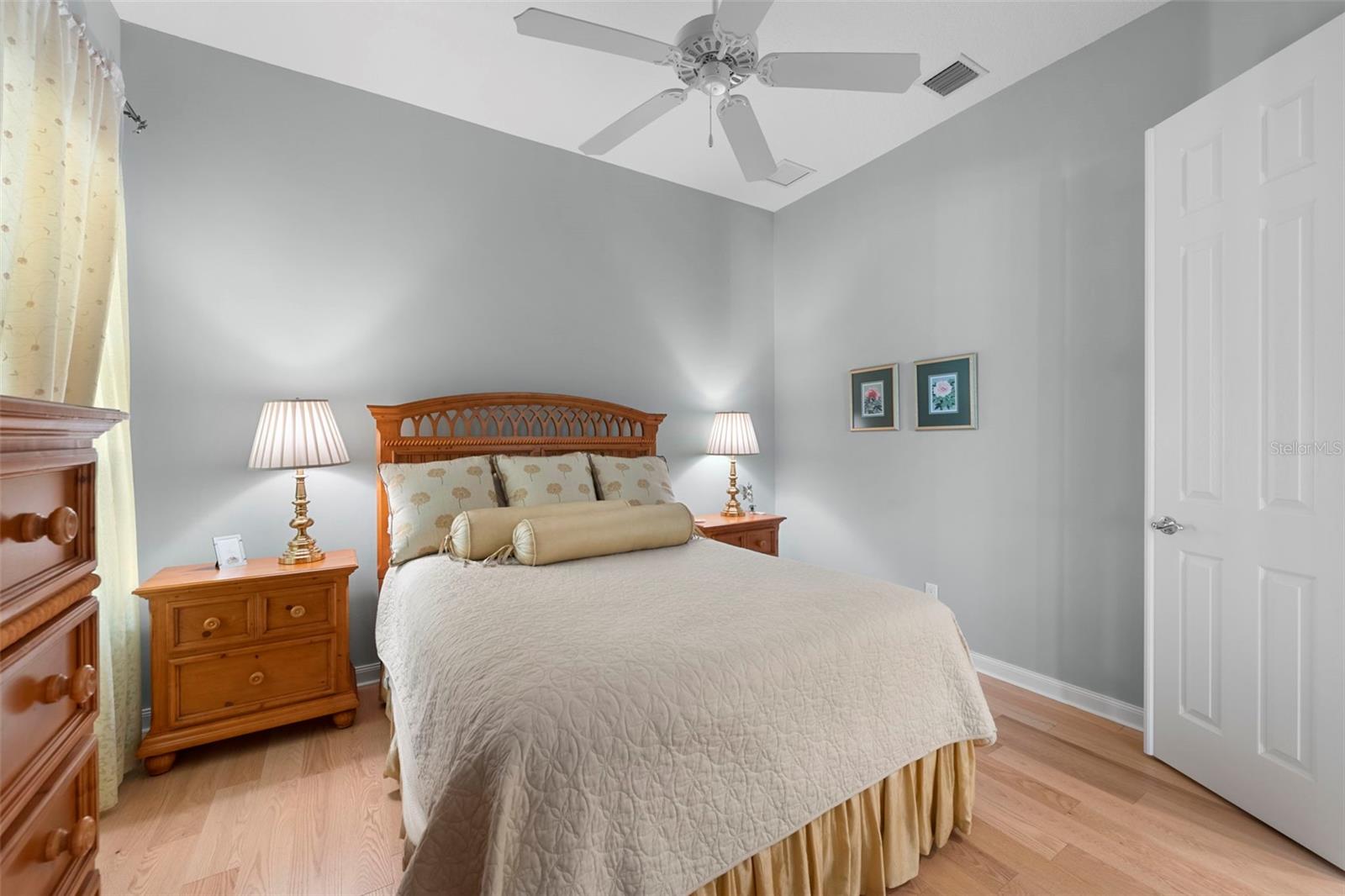 Image 17 of 64 For 7662 Uliva Way