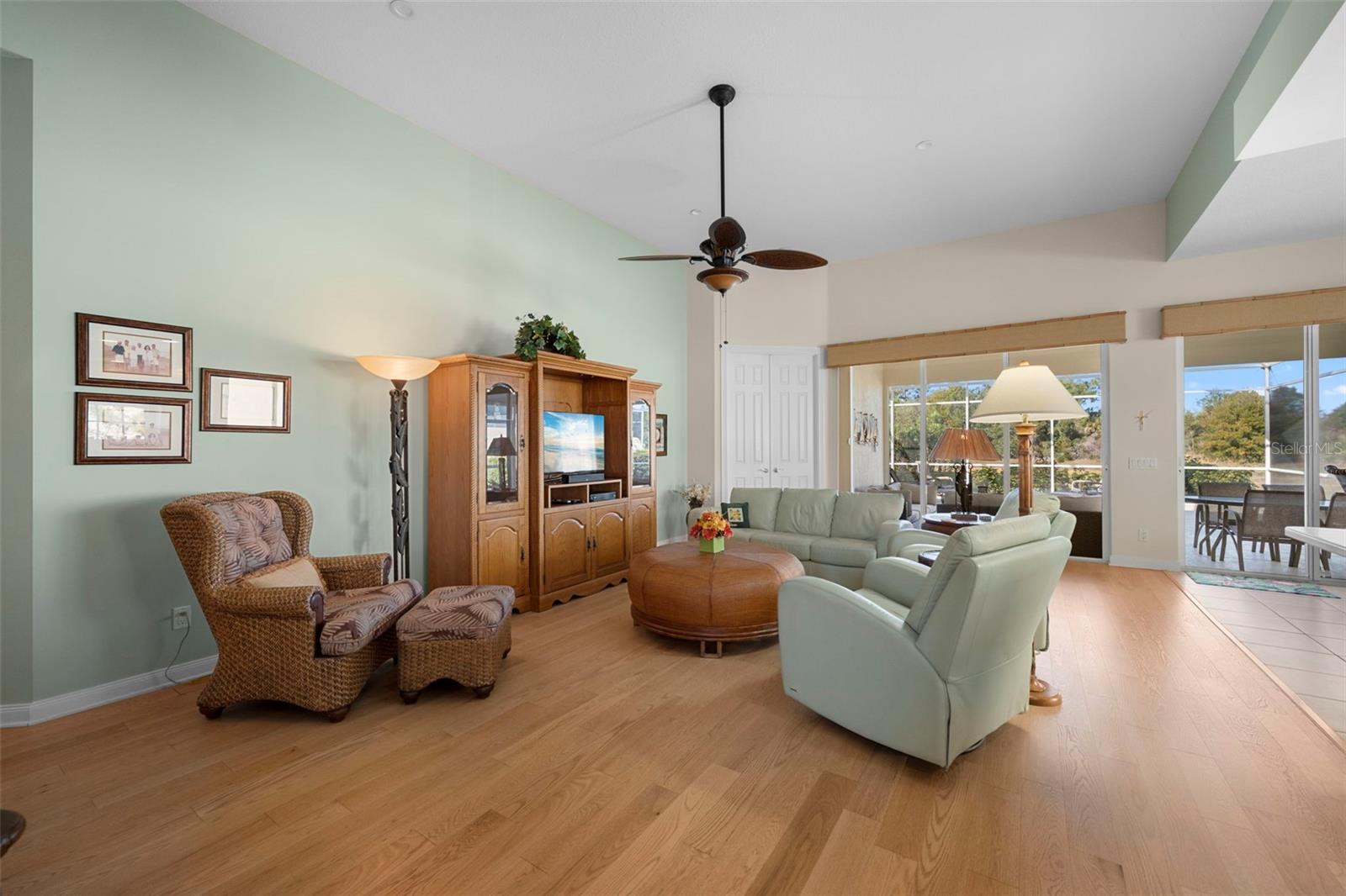 Image 3 of 64 For 7662 Uliva Way