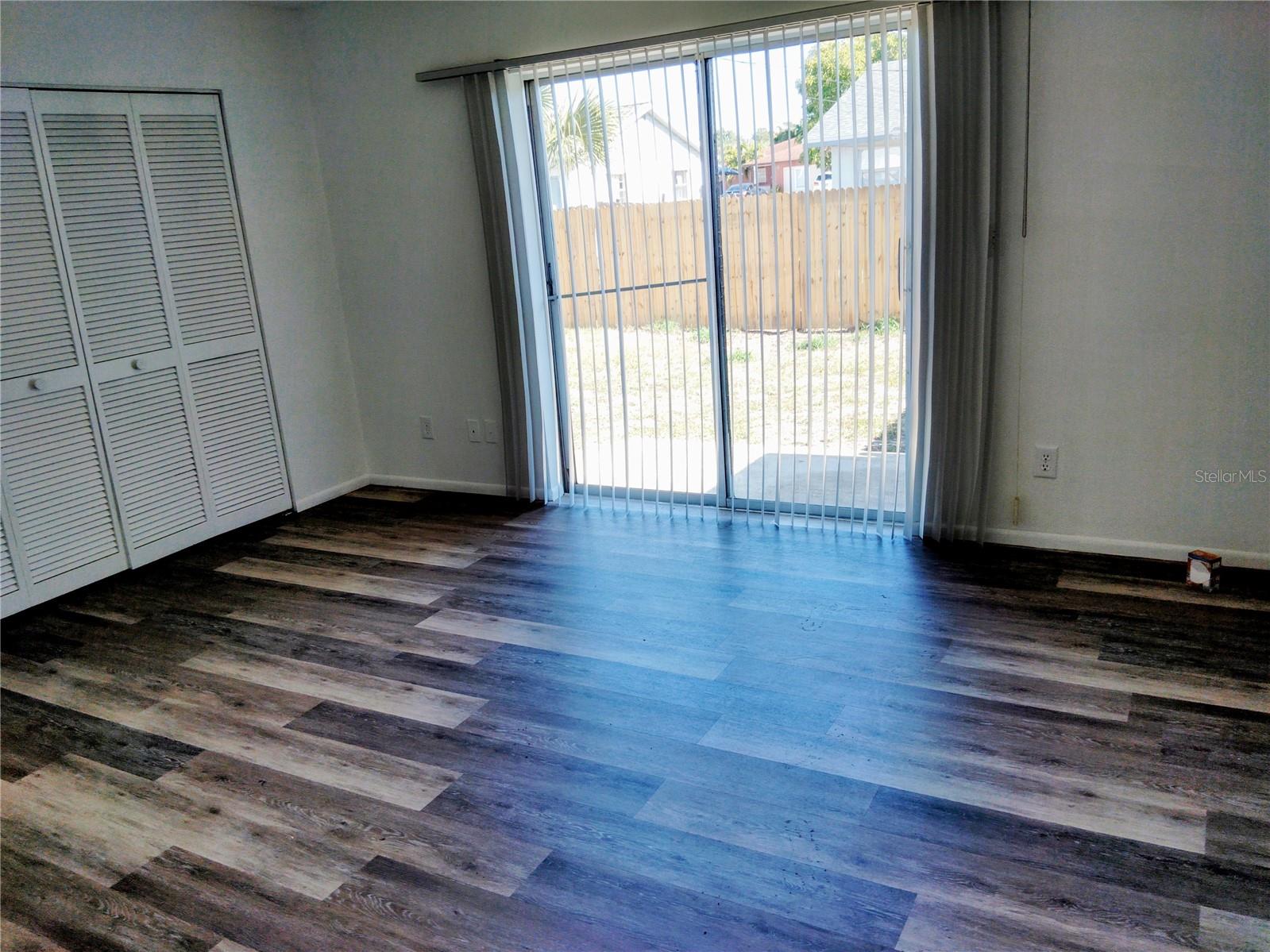 Image 7 of 13 For 4027 61st Street W