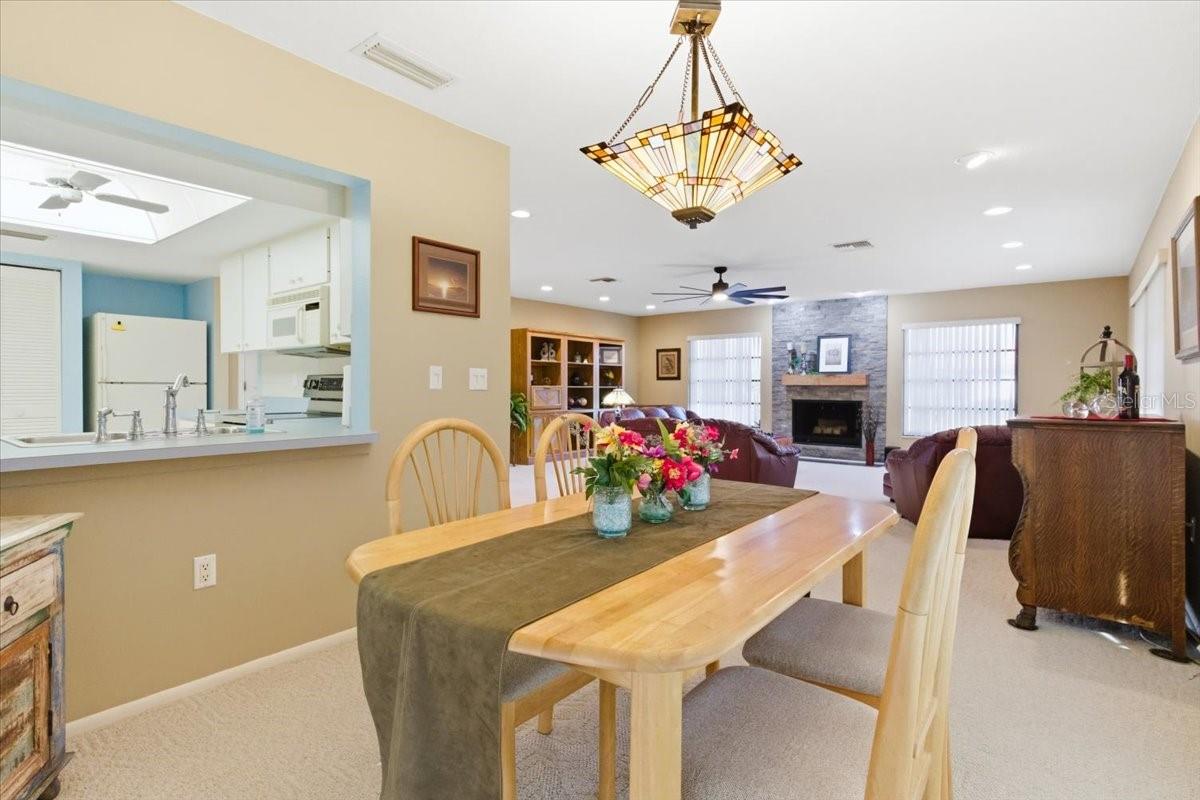 Image 17 of 48 For 771 Vivienda South Court 9