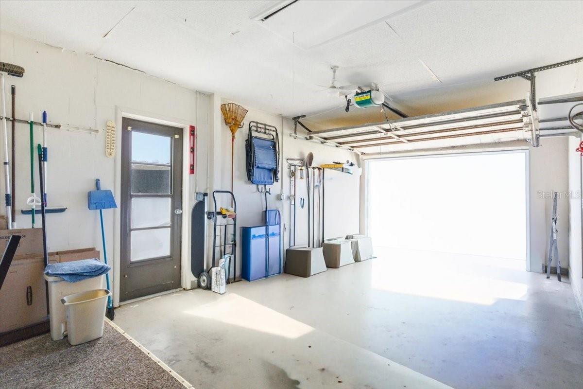 Image 39 of 48 For 771 Vivienda South Court 9