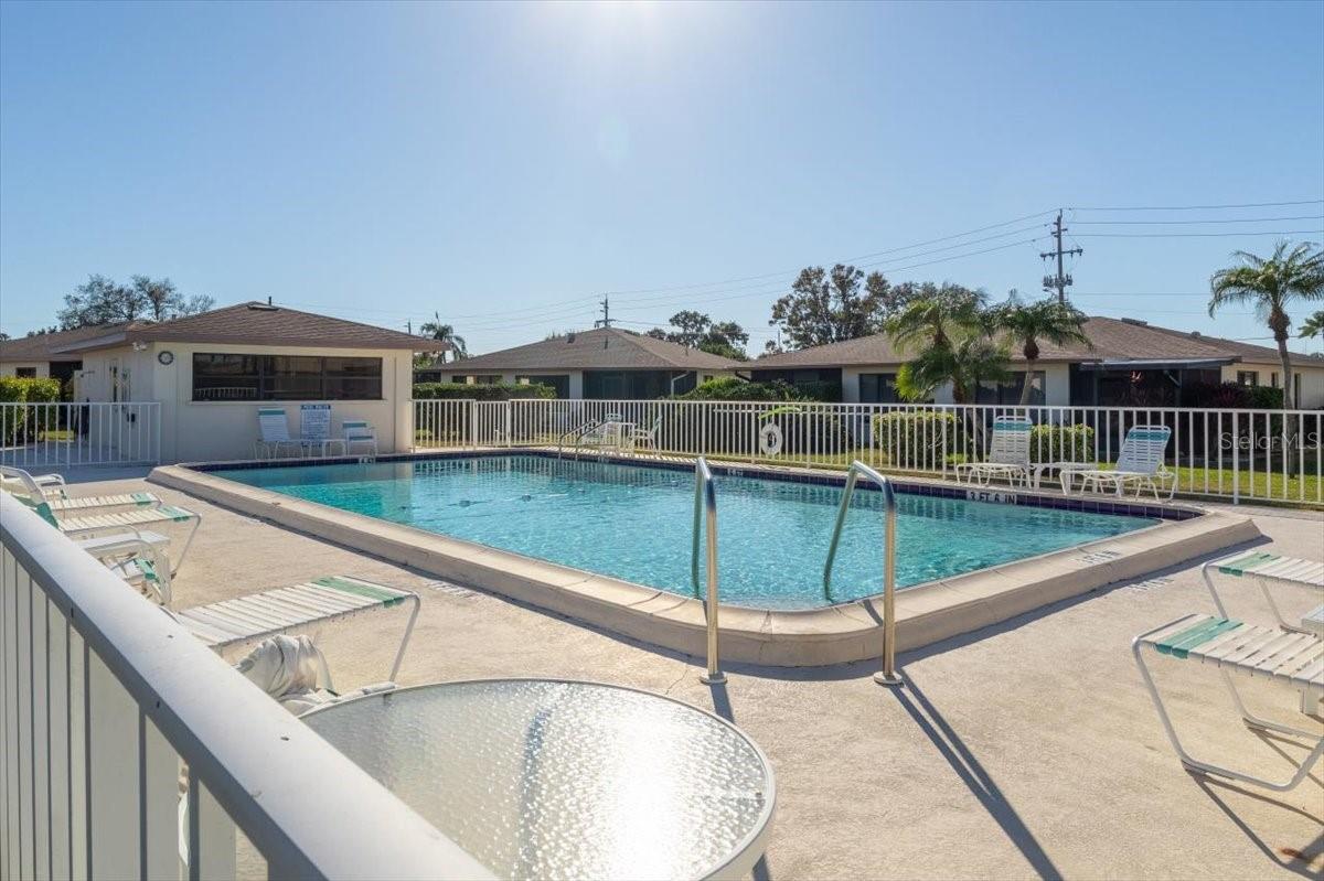 Image 7 of 48 For 771 Vivienda South Court 9