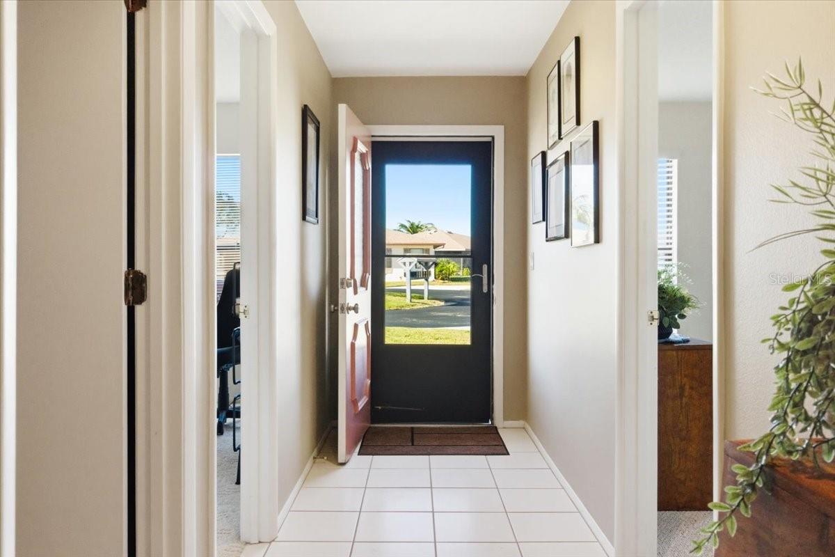 Image 8 of 48 For 771 Vivienda South Court 9